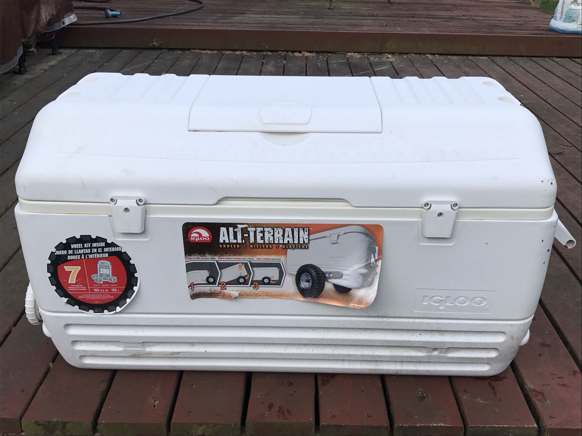 Igloo 165 Quart All Terrain Cooler
