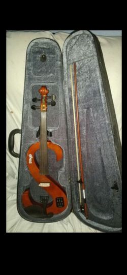Stagg electric violin