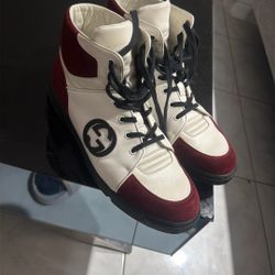 Gucci GG 363731 Interlocking Leather High Top
