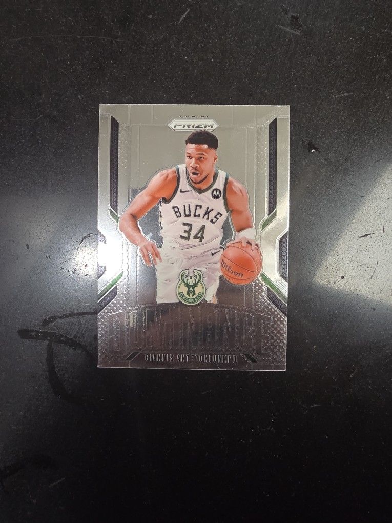 Giannis Antetokounmpo Prizm Card # 4