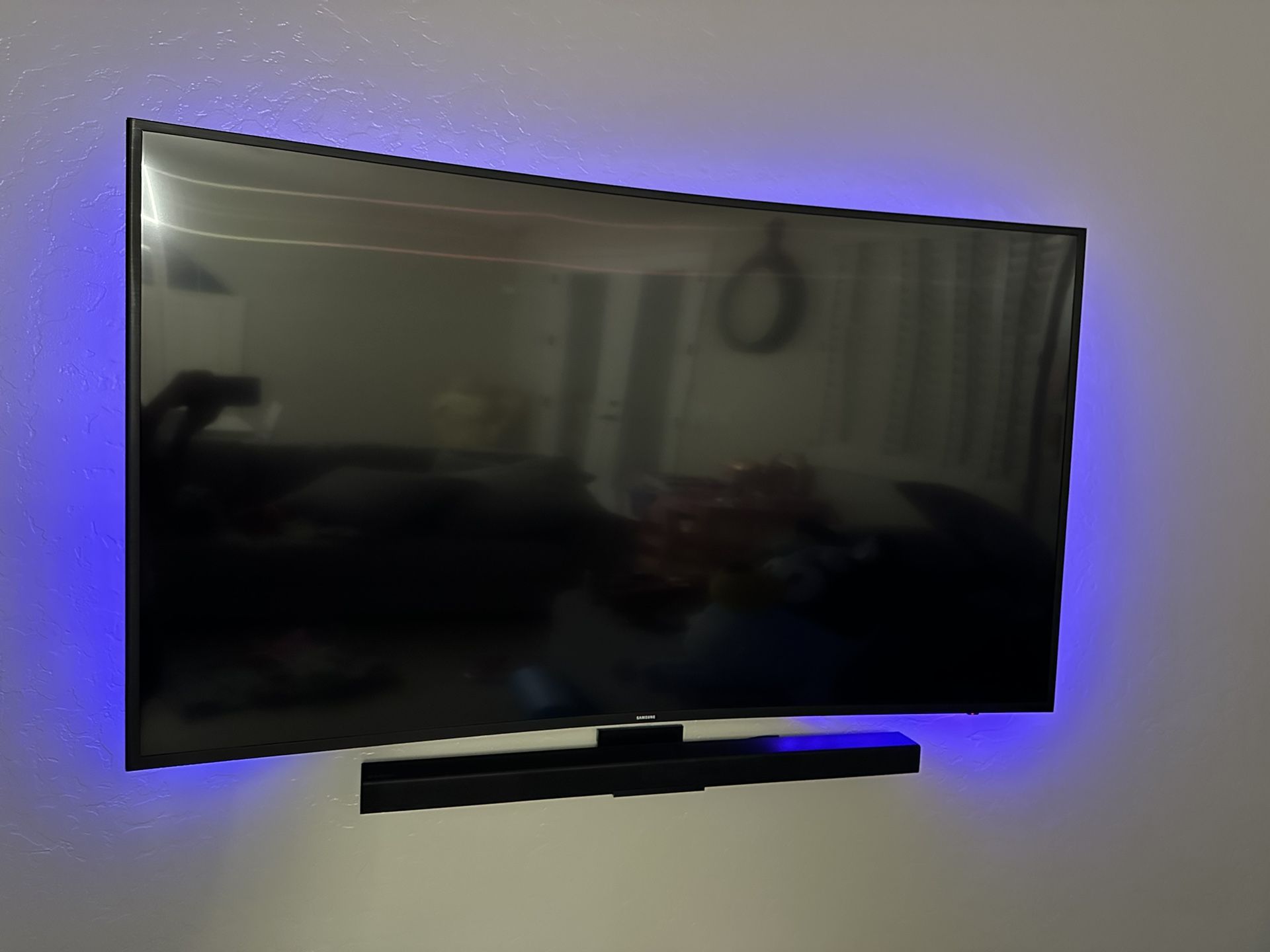 Samsung Curved TV 65”