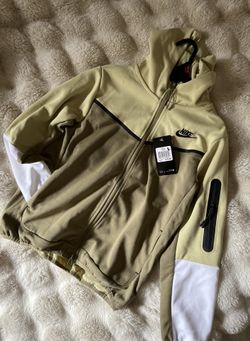 Large , Kids Olive Green Nike Tech Sweatsuit