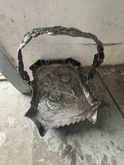 Handwriught Aluminum Badket