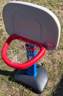 Little Tikes Kids Basketball Hoop