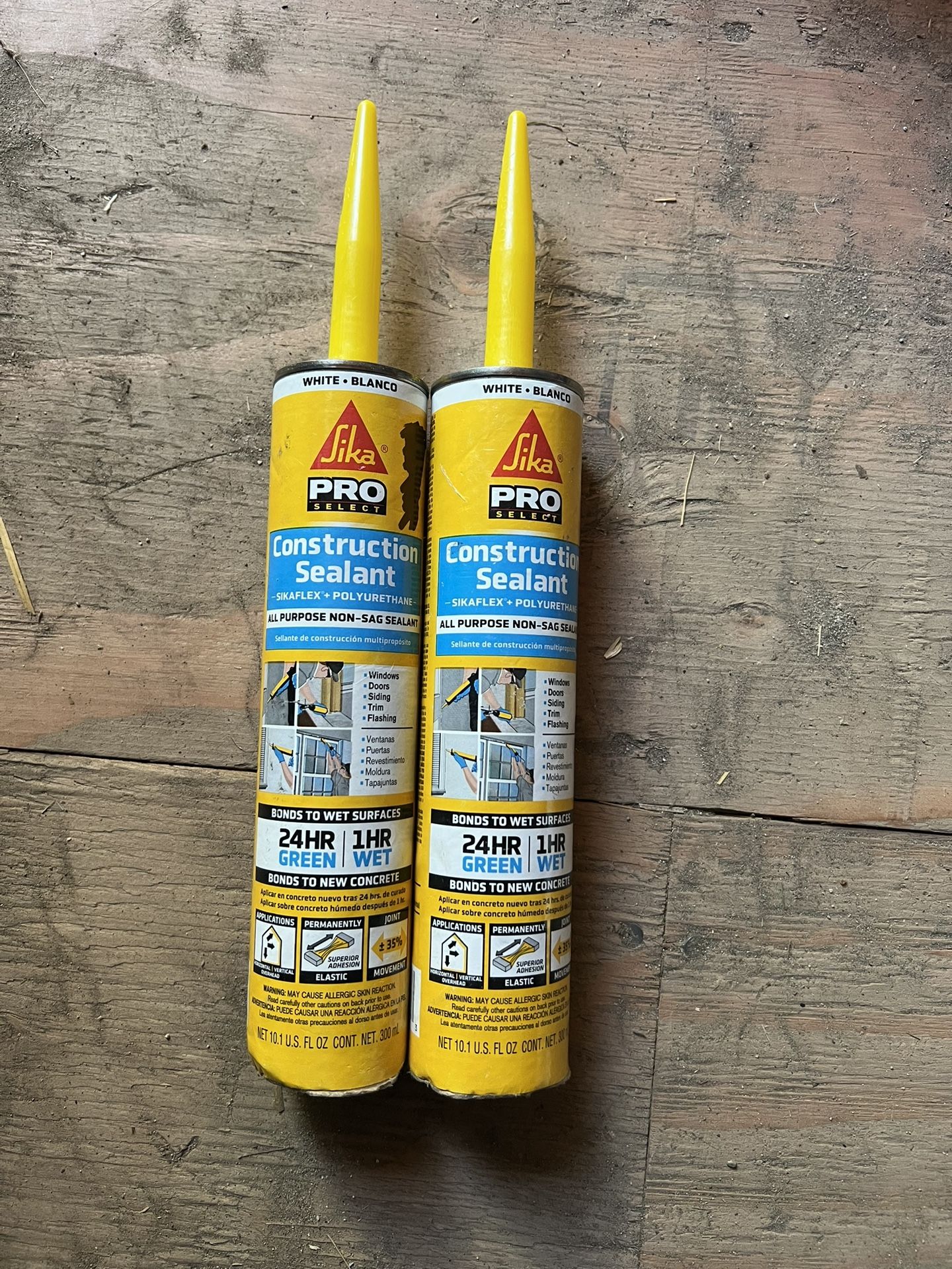 sikaflex 10 Fl oz consturction sealant white all purpose non sag