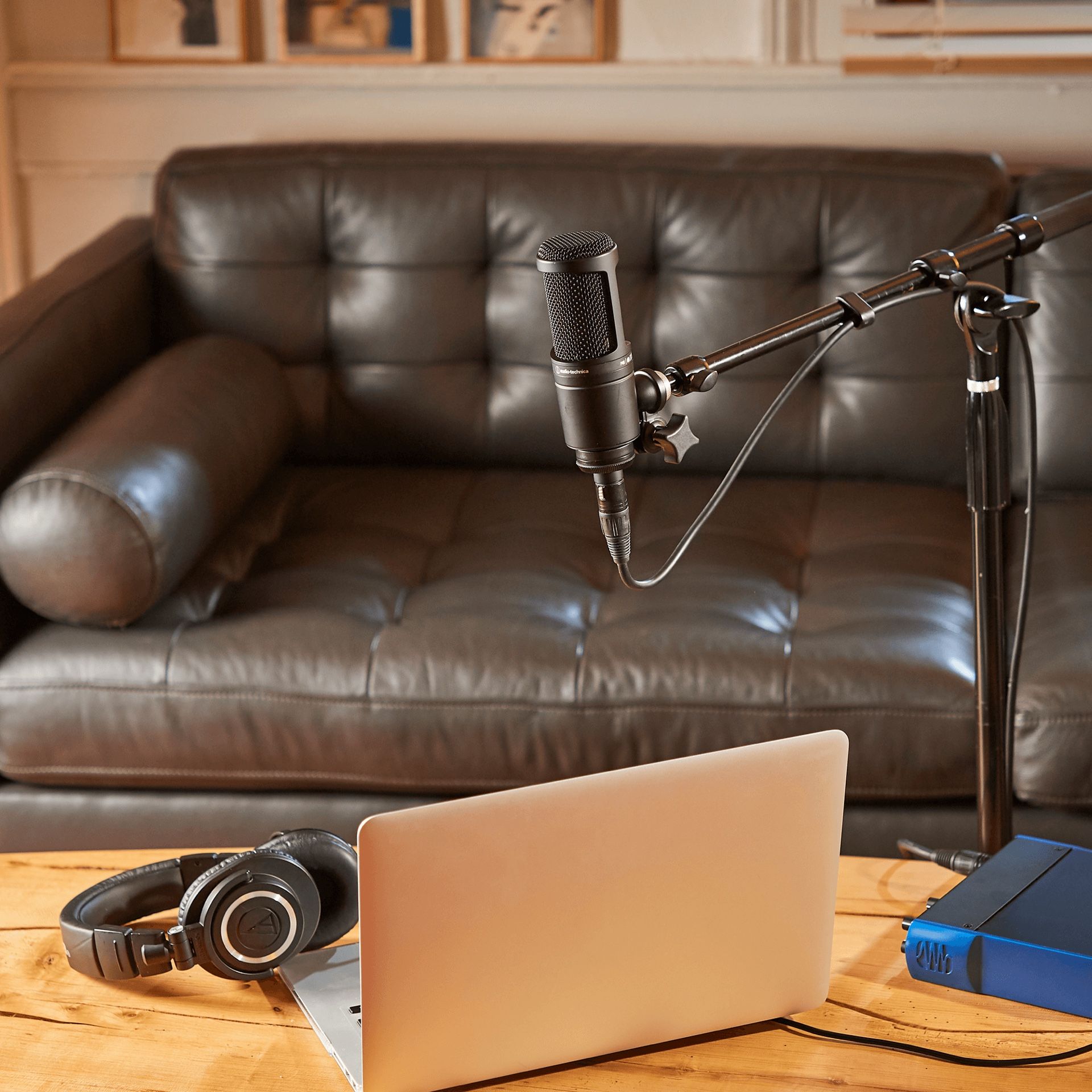 2 Audio technicia Microphones & Tascam Headphones