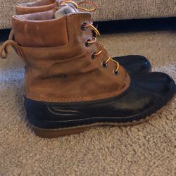 SOREL WATERPROOF BOOTS
