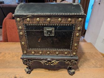 Decorative Chest