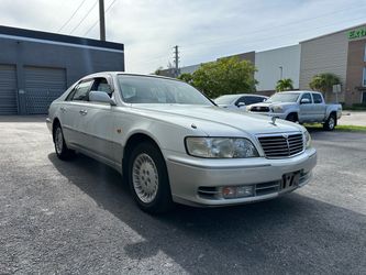 Nissan Cima Y33 JDM