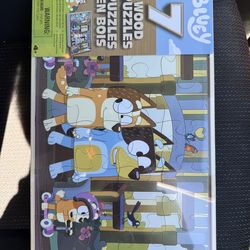 Wooden puzzles Bluey new sealed