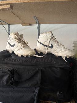 Jordan Cleats