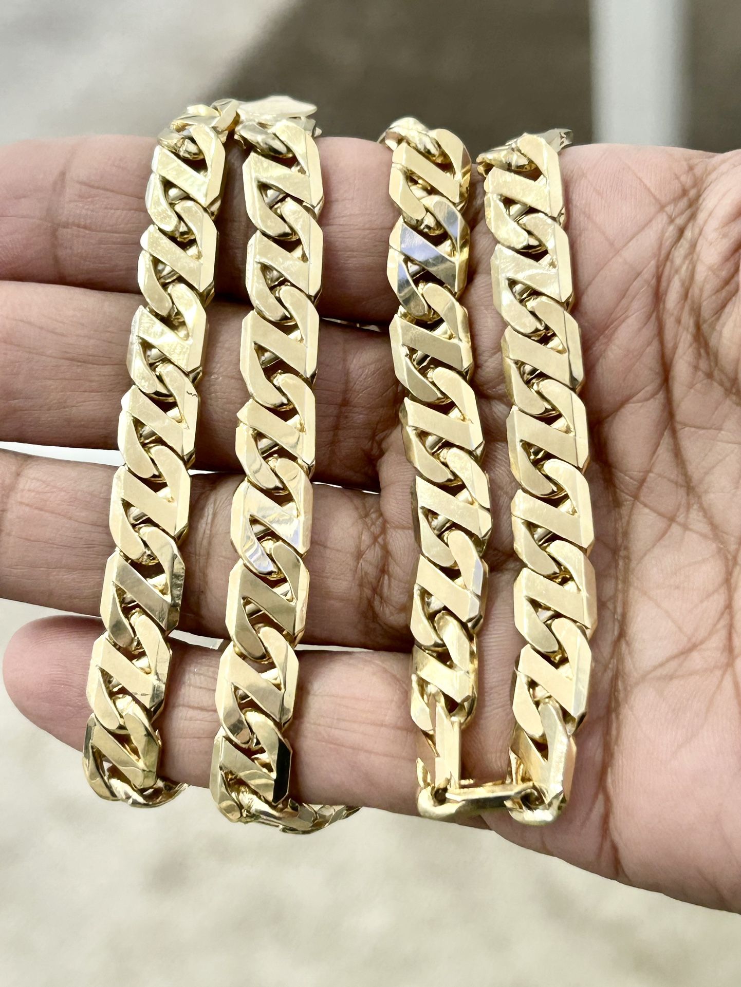 100 Gms 10KT YG Fancy Link Solid Chain