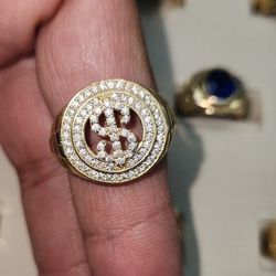 14k Gold Men's Ring Size 11 