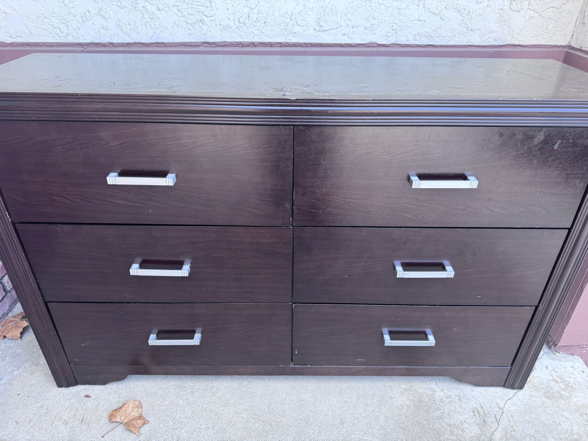 Free 6 Drawer Dresser