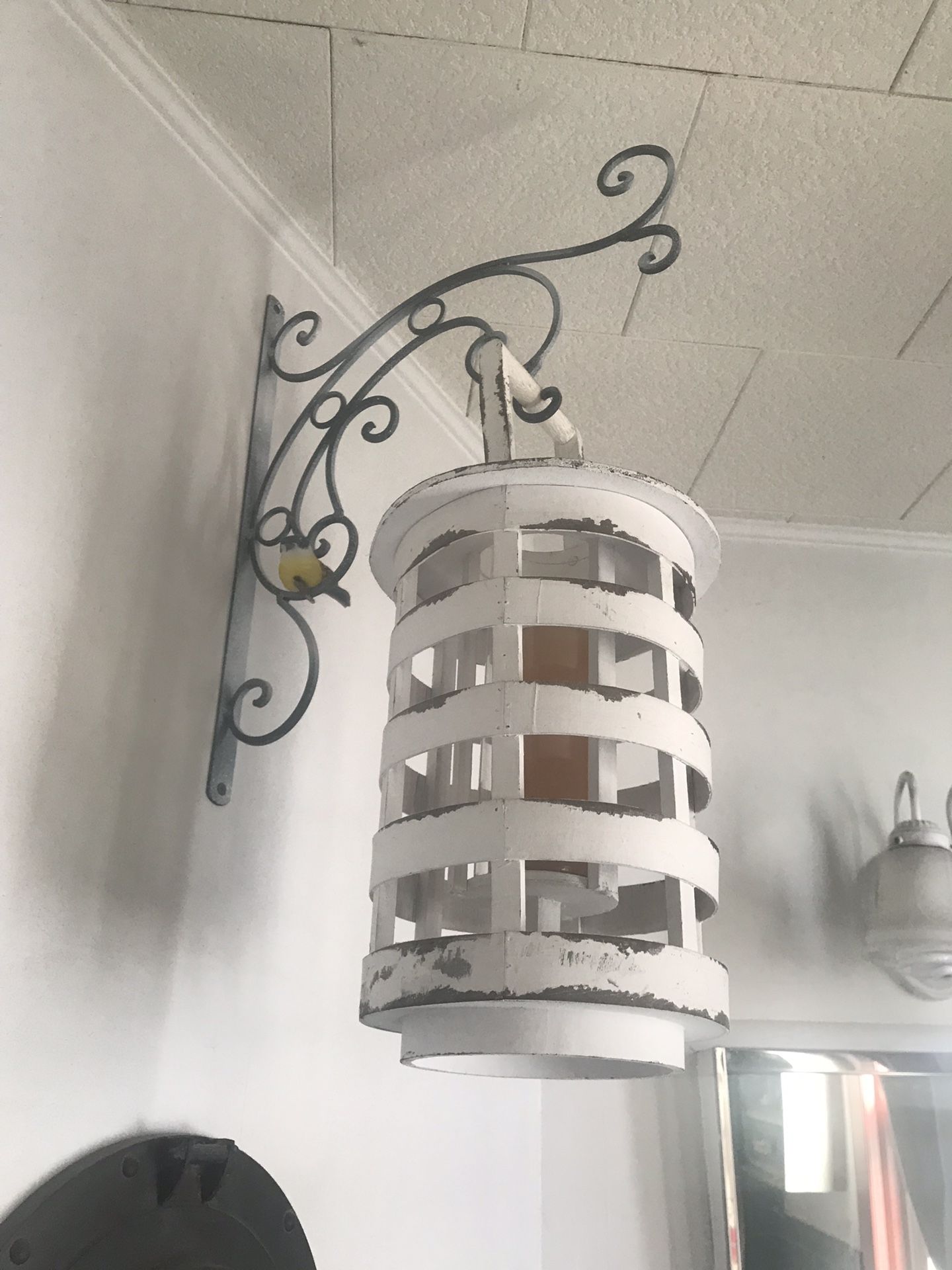 Hanging candle holder chandelier
