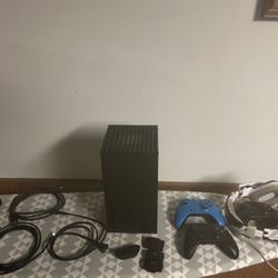 Xbox X Series Bundle 