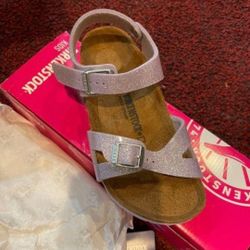 New New New!! Birkenstock Sandals Pink And Lavander