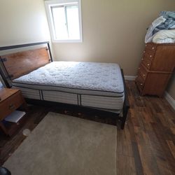 Queen bed mattress and box  spring   $4000
