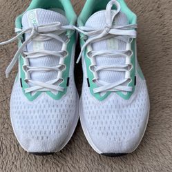 Tenis Marca Nike Para Mujer Medida 8 .en Buenas Condiciones.solo En Efectivo 77023 