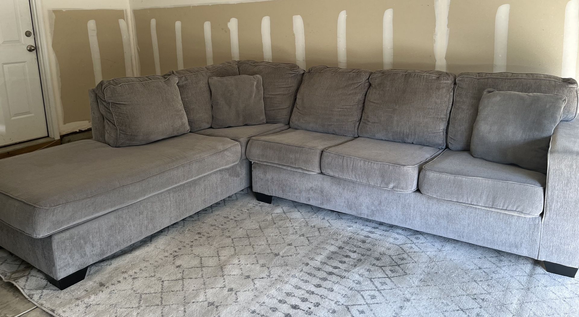 Beautiful Sectional Couch!😍
