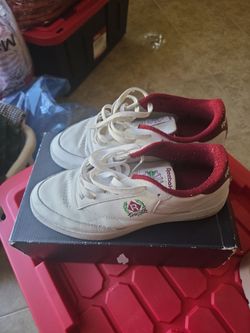 REBOOK CLASSIC SZ 10.5