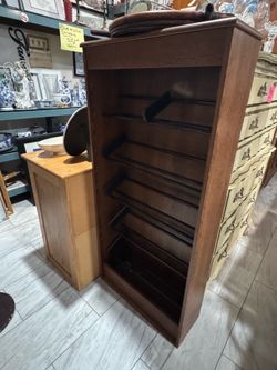 Shoe Rack Display Cabinet