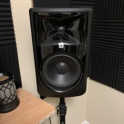 JBL LSR308p MKII