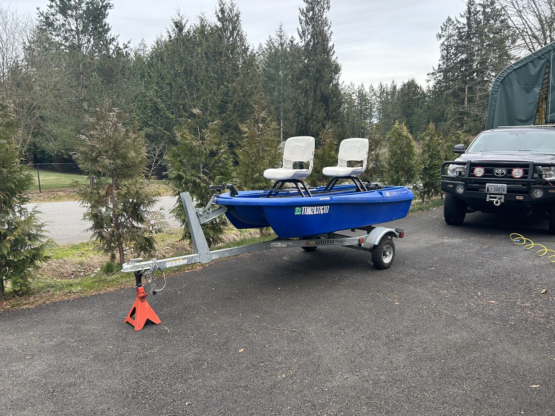 Twin Troller X 10 Boat (PRICE HAS BEEN LOWERED)