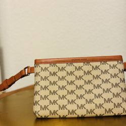 Michael Kors Fanny Pack Belt Bag