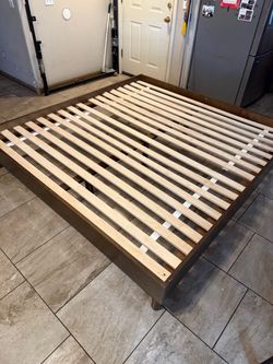 King size Solid Wood  Platform Bed Frame