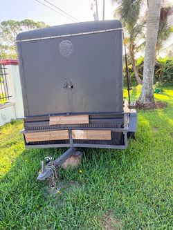 Trailer with shade $600