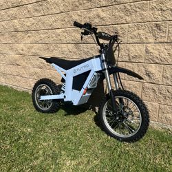 Tuttio Soleil 01 Electric Dirt Bike 3000W