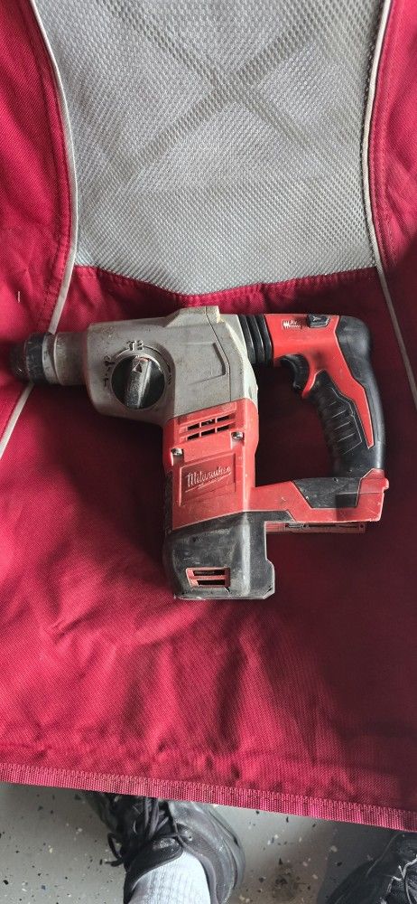 Rotary Hammer Milwaukee