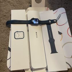 Apple Watch Series 7 
