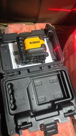 DeWalt cross line laser.
