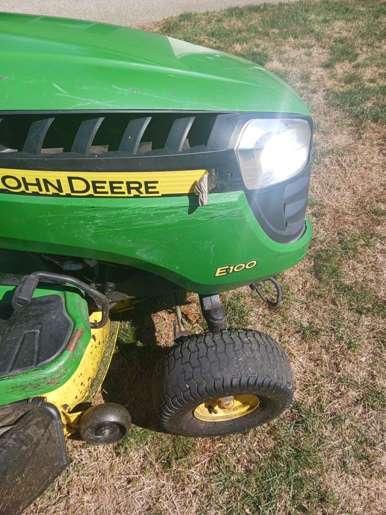 John Deere E100 for Sale in Monroe, WA OfferUp