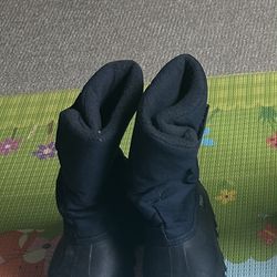 Kids Snow Boots Tundra Size 11 US