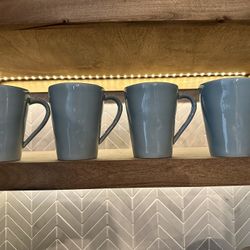 Crate & Barrel Marin Blue Set Of 4 Mugs