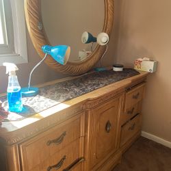 Heavy Queen Size Bedroom With Dresser And Mirror 