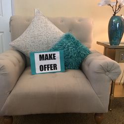 Tufted Accent Chair (Reduced to $200)