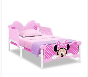 Disney Minnie Mouse 3D Toddler Bed, Pink , Delta Children