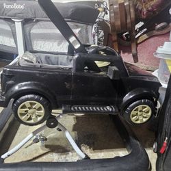F 150 Baby Walker  (Push Behind Or Seated)