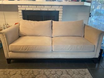 Excellent Couch!
