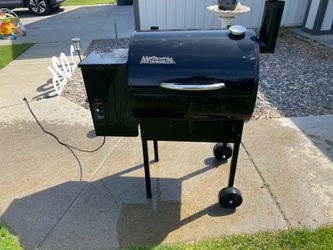 Traeger wood pellet electric grill