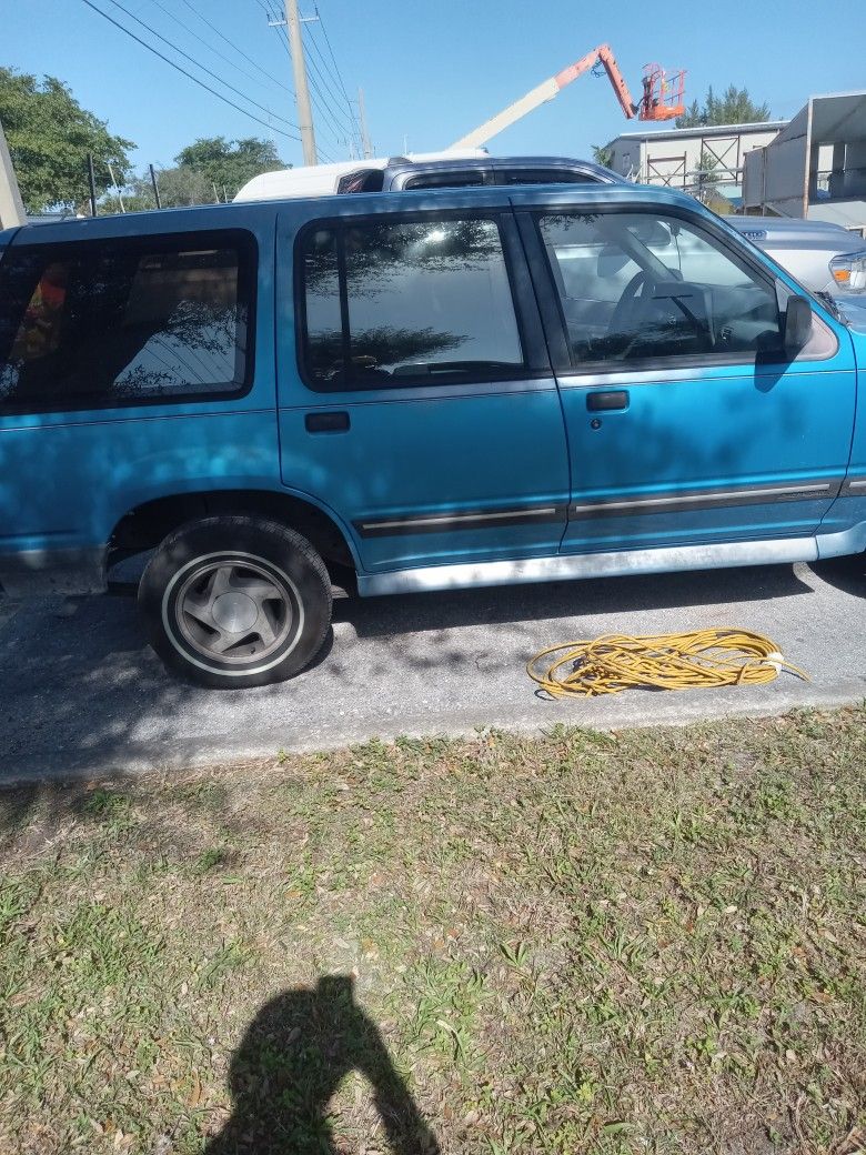 1993 Ford Explorer