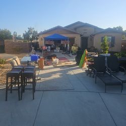 MOVING / GARAGE SALE