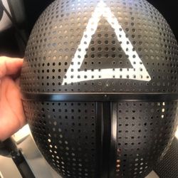 New Squid Game mask triangle