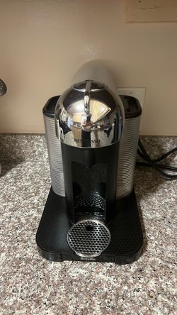 Nespresso coffee machine Like New