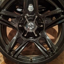  4 American Outlaw Rims 17"  Ford 