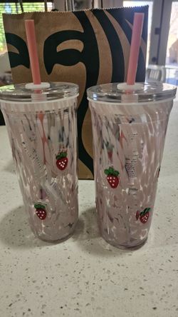 Starbucks Strawberry cup 🍓